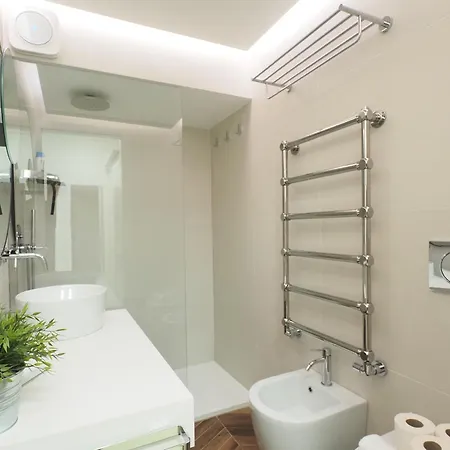 Apartment Primopiano - San Gottardo Mailand
